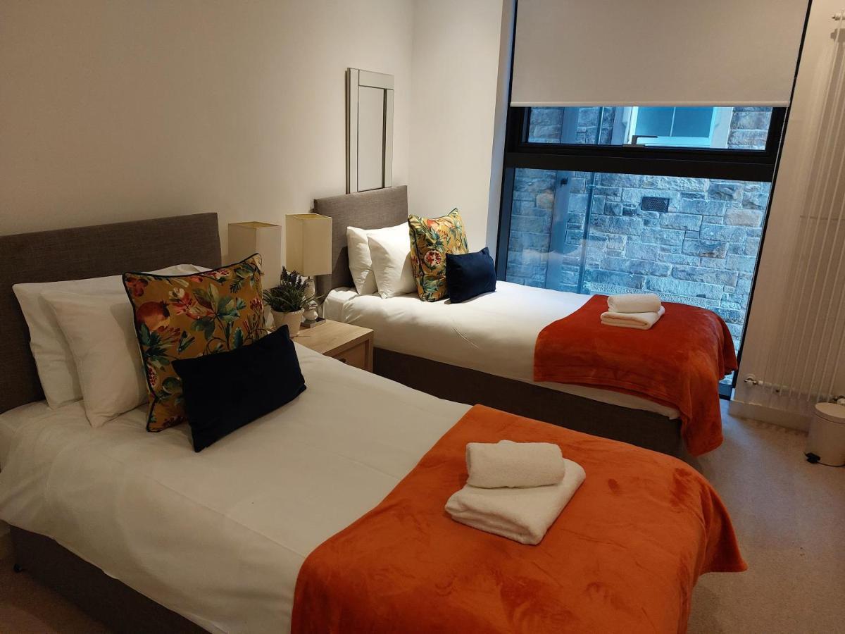 Quartermile Luxury Landing Apartment Edinburgh Bagian luar foto